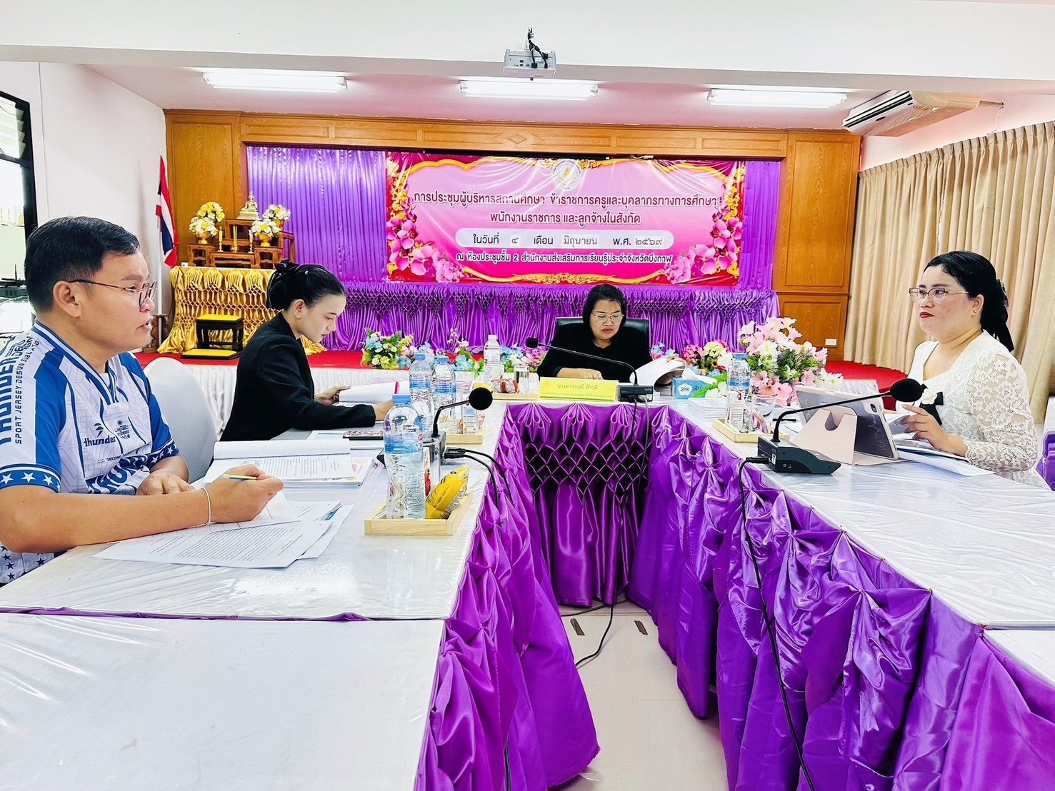 🟢 | ร่วมเป็นคณะกรรมการตัดสินการประกวดมุมหนังสือหมู่บ้านดีเด่น ประจำปีงบประมาณ พ.ศ. ๒๕๖๙